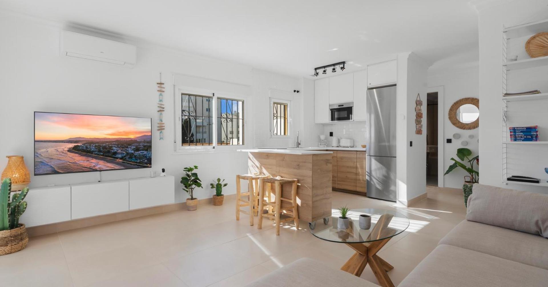 Holiday home Penthouse In Costa, - Seaview - Pool - 40m2 Private Terrace - One Bedroom - Sleeping Alcove Benalmadena